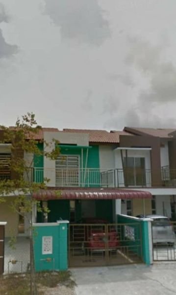 Taman Bukit Serdang Double Storey House for Rent