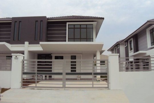 Luxury Houses For Sale In Balai Polis Semenyih Selangor Dot Property