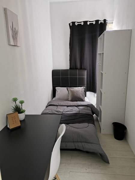 Angkasa Condominium cosy small room for rent!