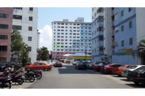 Taman Subang Mewah Pangsapuri Angsana For Sale Apartment For Sale In Selangor Dot Property