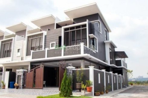 Below Market 2 5 Storey House Sri Petaling For Sale House For Sale In Kuala Lumpur Dot Property