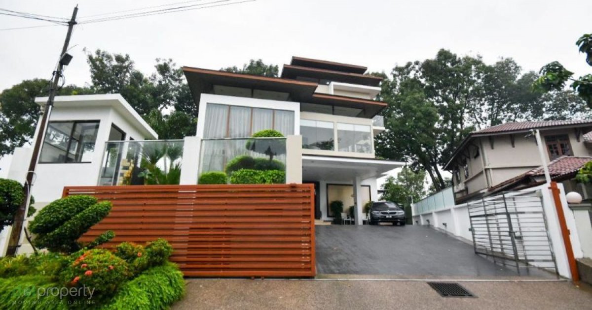 3 Storey Luxury Bungalow Bukit Damansara. 📌 House for sale in Kuala