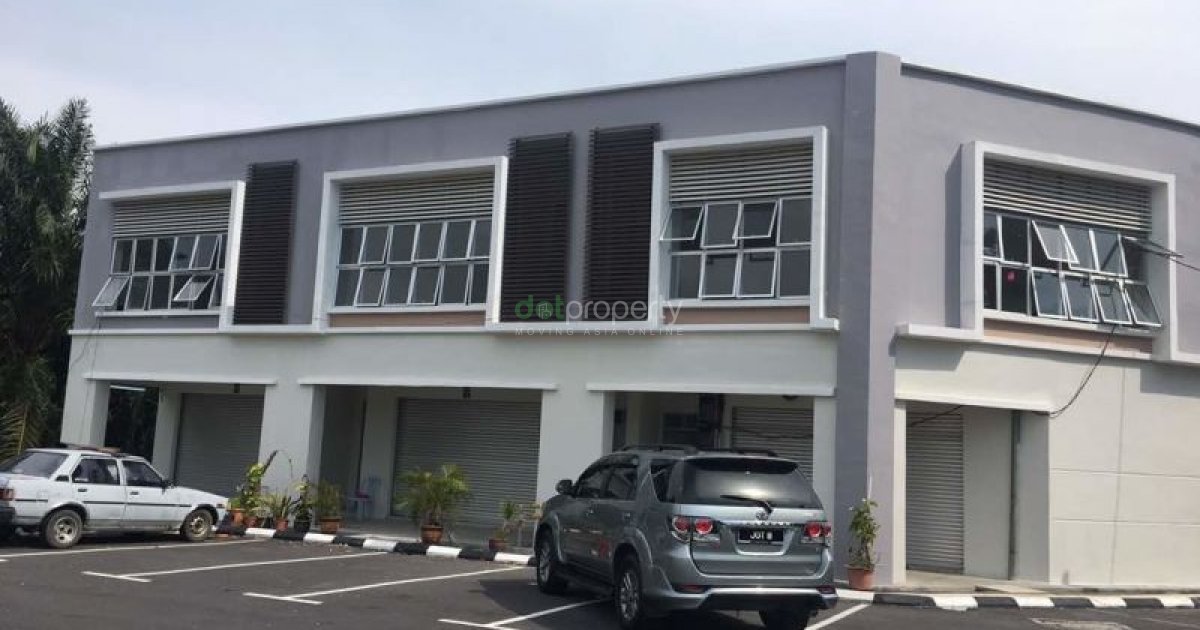 SHOPLOT FOR RENT TAMAN SAUJANA PUTRA KESANG MUAR. 📌 Shophouse for rent