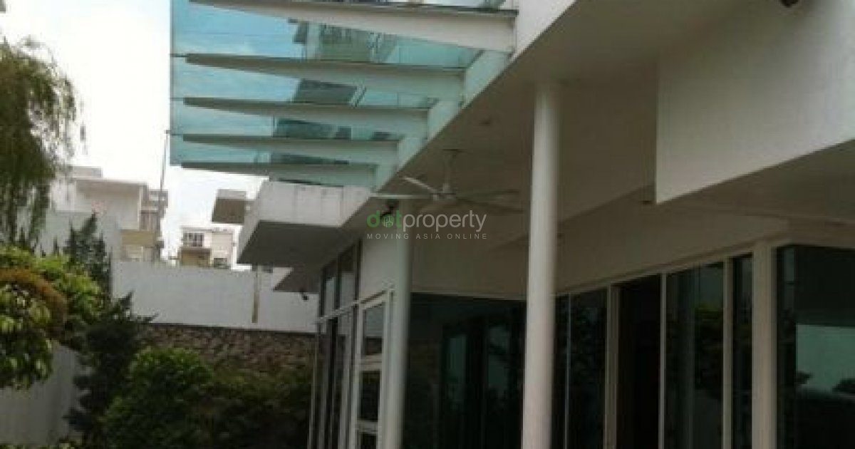 3 Storey Semi D For Sale In Laman Granview Saujana Puchong House For Sale In Selangor Dot Property