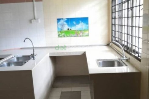 4 Bedroom House For Sale In Selangor